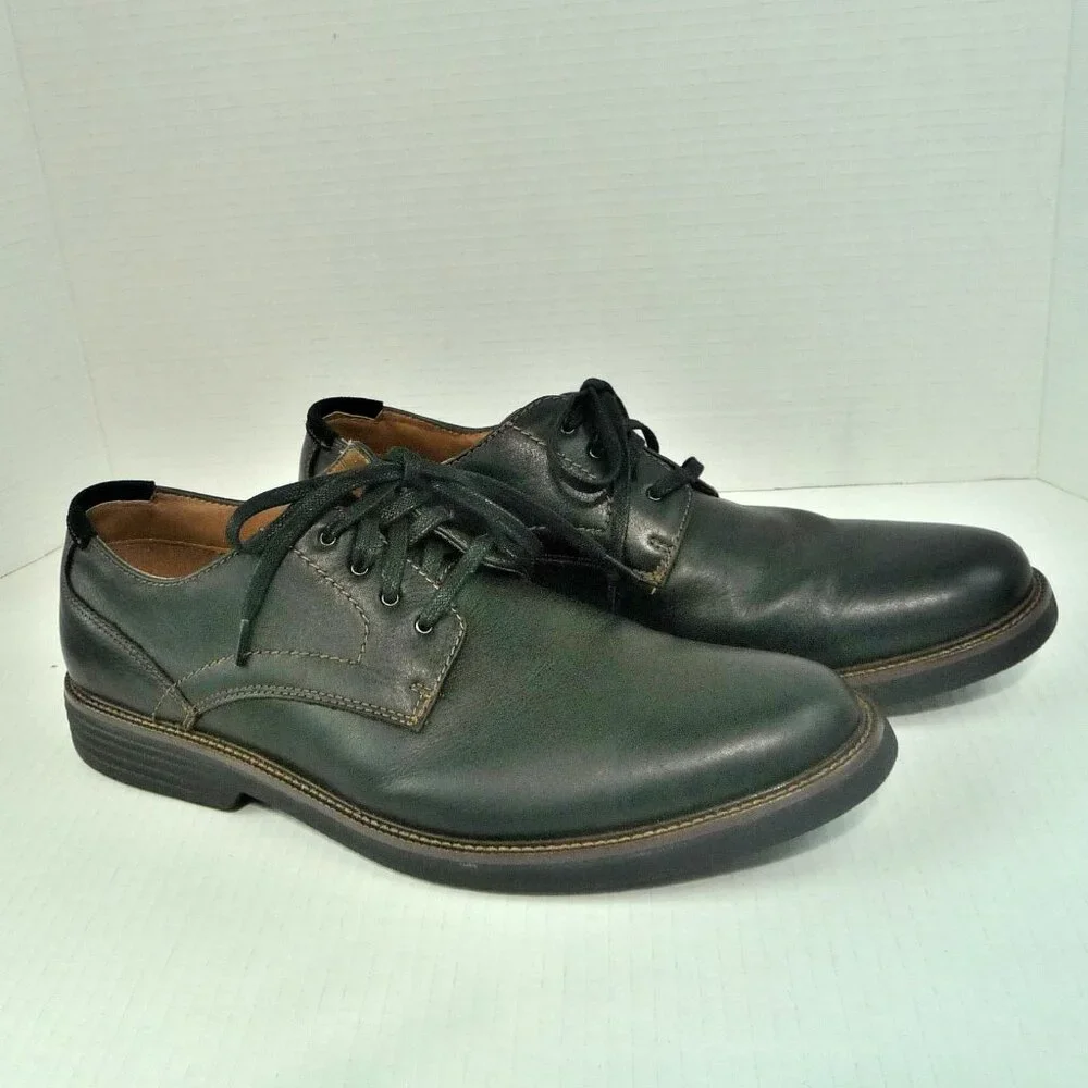 DOCKERS BLACK LEATHER SHOES SIZE 11